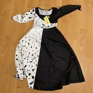 Girl’s Cruella Dress and Cape I believe size 7-8 brand new with tags